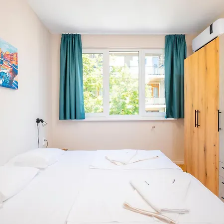 Spacious 2bd Near Ndk With Workspace By Flat Mаnager София