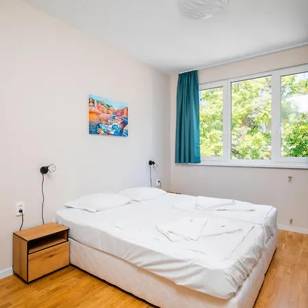 Апартаменты Spacious 2bd Near Ndk With Workspace By Flat Mаnager София