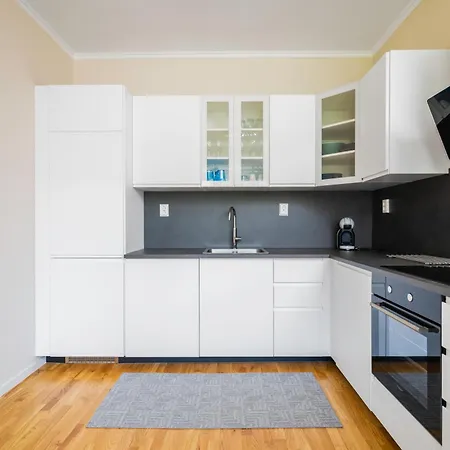 Spacious 2bd Near Ndk With Workspace By Flat Mаnager * Szófia